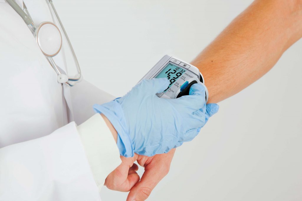 medidor de pressão microlife